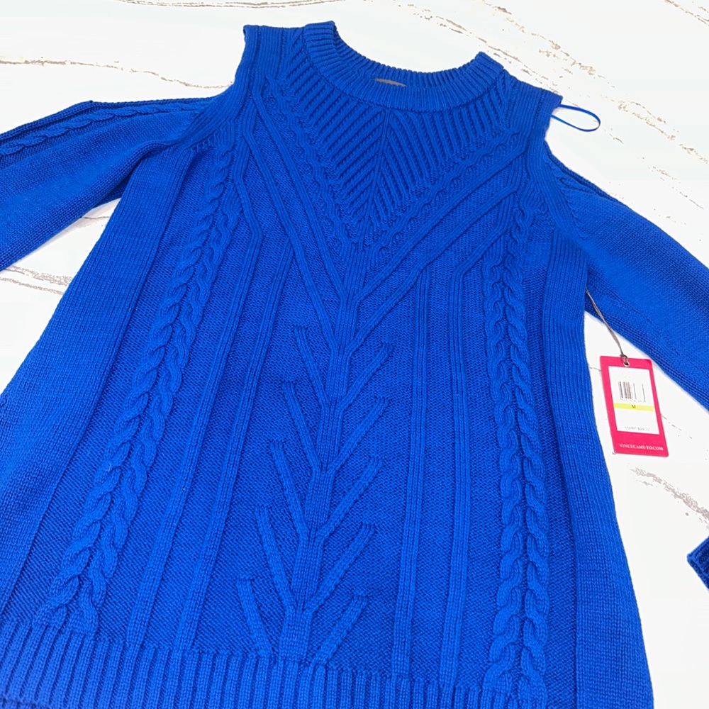 Vince Camuto ladies sweater NWT AM